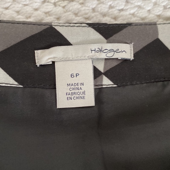 “Halogen” geometric, 3 D’s cubes, pleats 6P petite short skirt - Picture 13 of 17